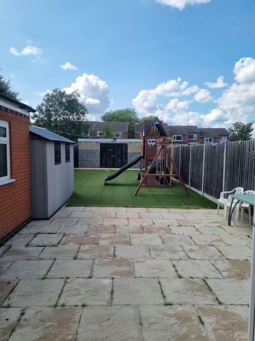Somers Lodge Leicester Zewnętrze zdjęcie